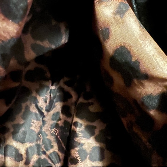 B Makowski Animal Print Calf Hair Bag - Picture 11 of 15